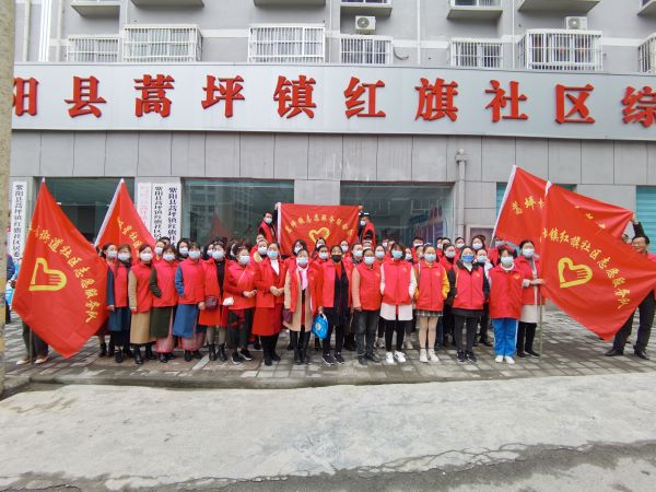 社区群众踊跃参加志愿服务活动.jpg