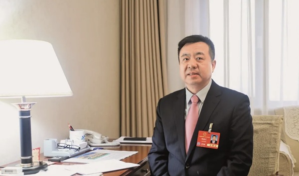 周善红代表：突出党建引领 让基层治理更温暖