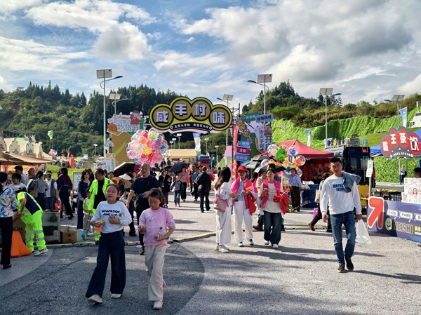 20250930175919894677.jpg 微信图片_20250930100758_361_717.jpg