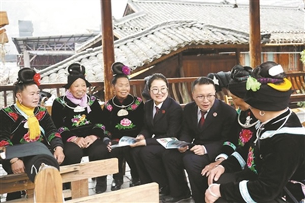 汪静：“会用苗歌讲法条”的检察官