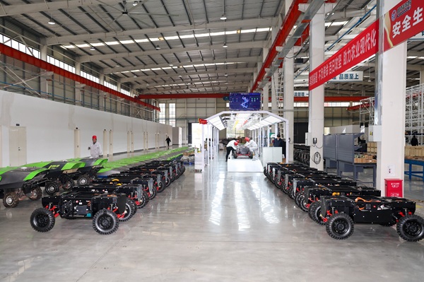 全国农垦智能农机示范交流与供应链对接活动在湖北郧阳举办