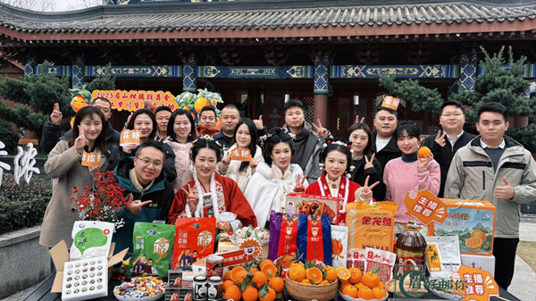 眉山邮政双场直播燃动年货消费 特色川货热销千万家 