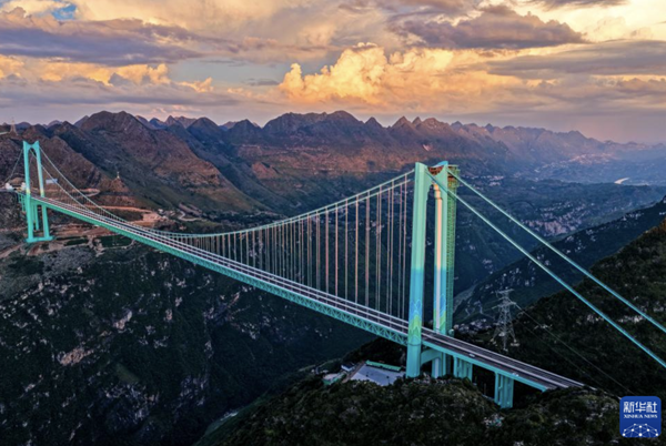 请来贵州看大桥