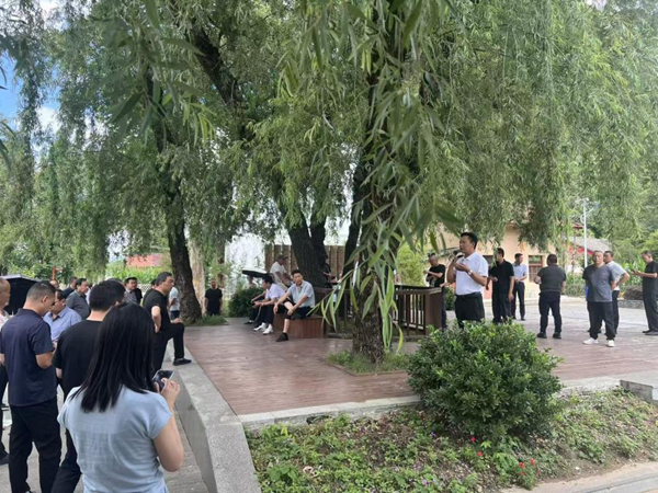 陕西镇巴长岭镇：党建联建聚合力 全域协同共兴乡村
