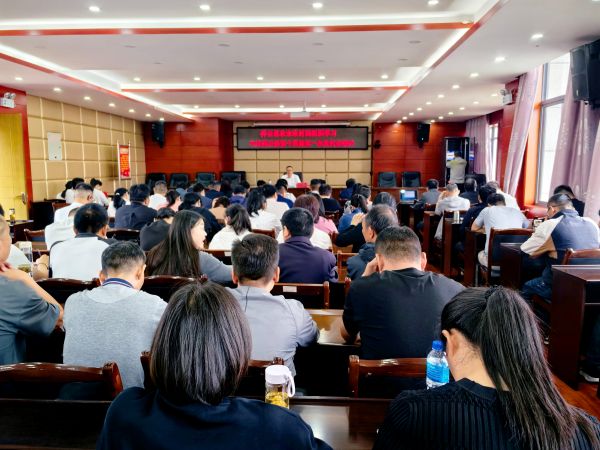 云南祥云：红心向党庆华诞  立足“三农”践初心
