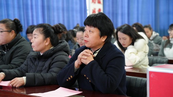 梁新枝：巾帼种希望 沃土绽芳华